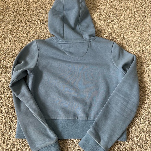 Lemieux ice blue cropped hoodie & hedgehog socks - Picture 4 of 4